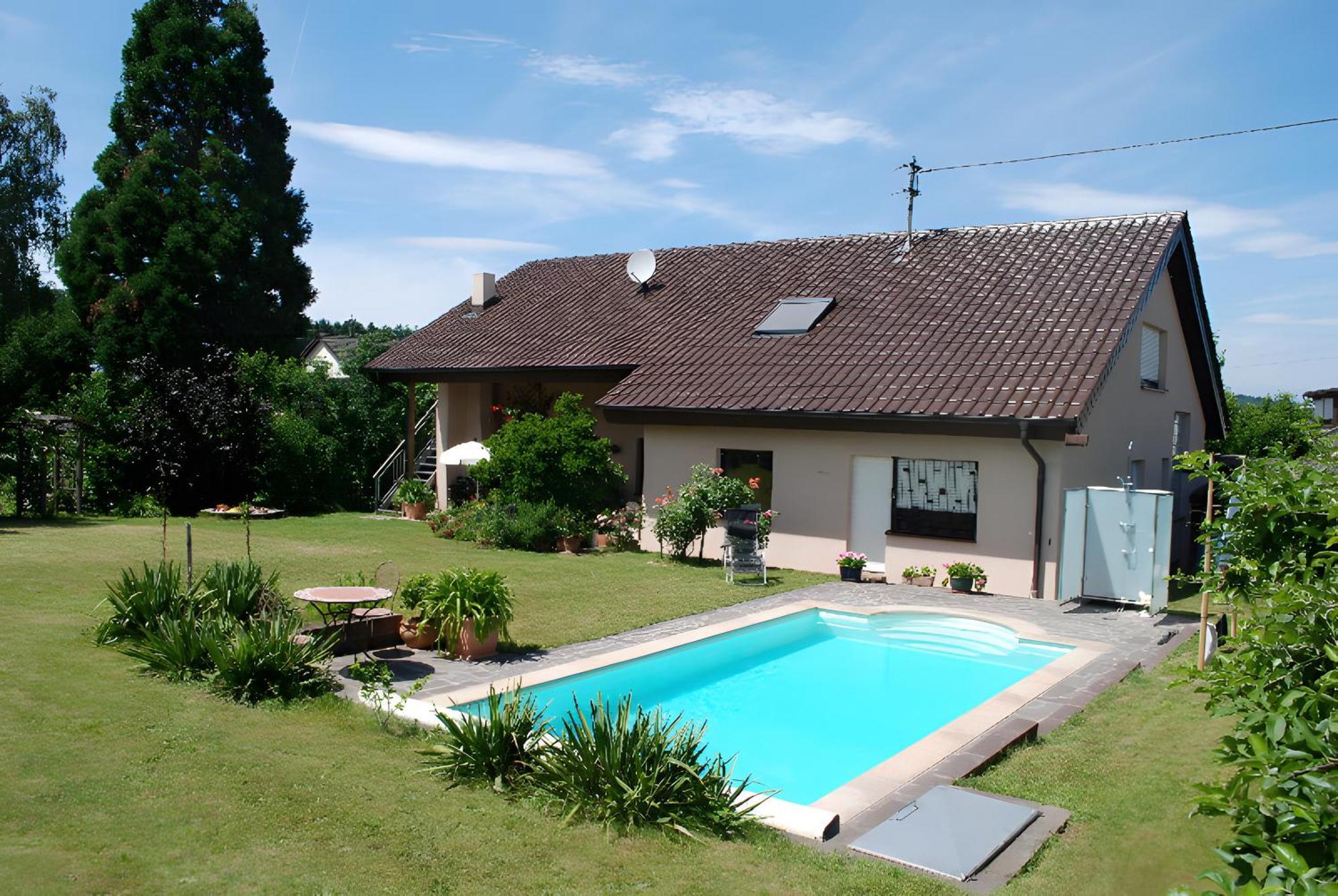 Ferienwohnung Mit Pool Straubenhardt Exterior foto
